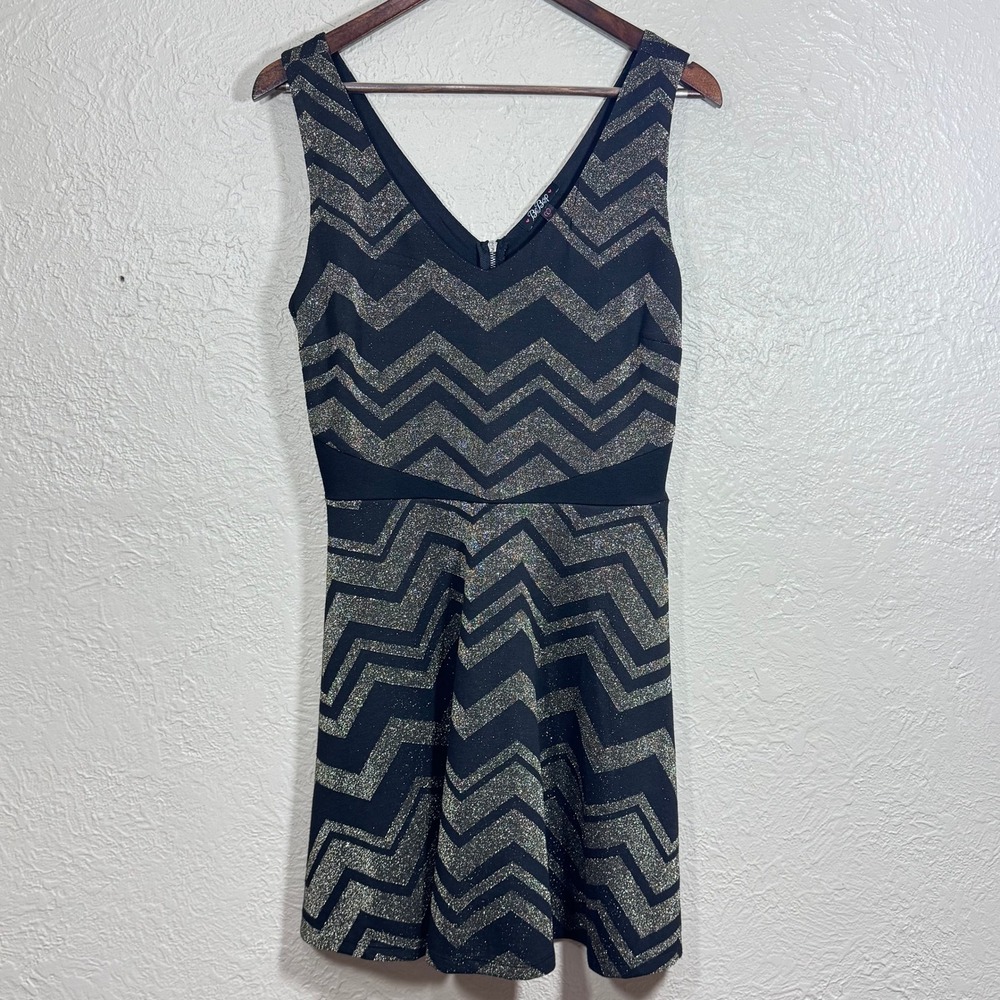 Vtg Y2K BeBop Fit & Flare Dress Lg Gold Sparkle Glitter Chevron Stripe‎ Mini 90s